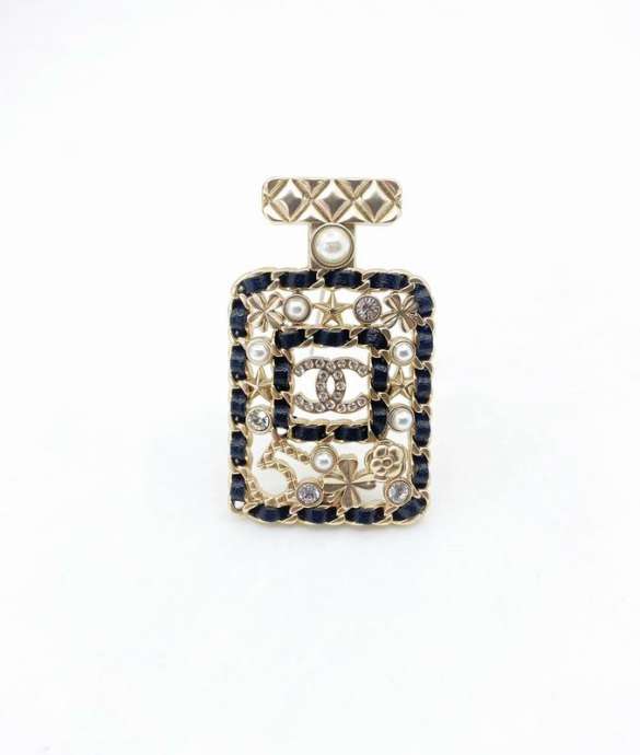 Picture of Chanel Brooch _SKUChanelbrooch1223063199